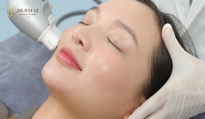 Nâng Cơ Ultraformer III 2 Ultraformer III tác động chính xác từng tầng da, nâng cơ và săn chắc hiệu quả