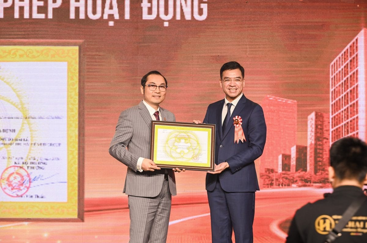 Chính Thức: Bệnh Viện Tạo Hình Thẩm Mỹ Dr.Hải Lê Được Bộ Y Tế Trao Quyết Định Cấp Phép Hoạt Động 16 654807010 1242148524733342 1519082066997274125 n