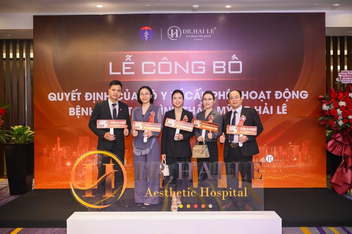 Chính Thức: Bệnh Viện Tạo Hình Thẩm Mỹ Dr.Hải Lê Được Bộ Y Tế Trao Quyết Định Cấp Phép Hoạt Động 12 655740668 1242149824733212 3929004256815374154 n